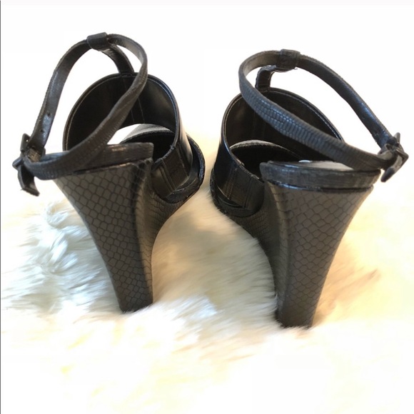 BLACK BCBG MAXAZRIA HEELS - Picture 5 of 8